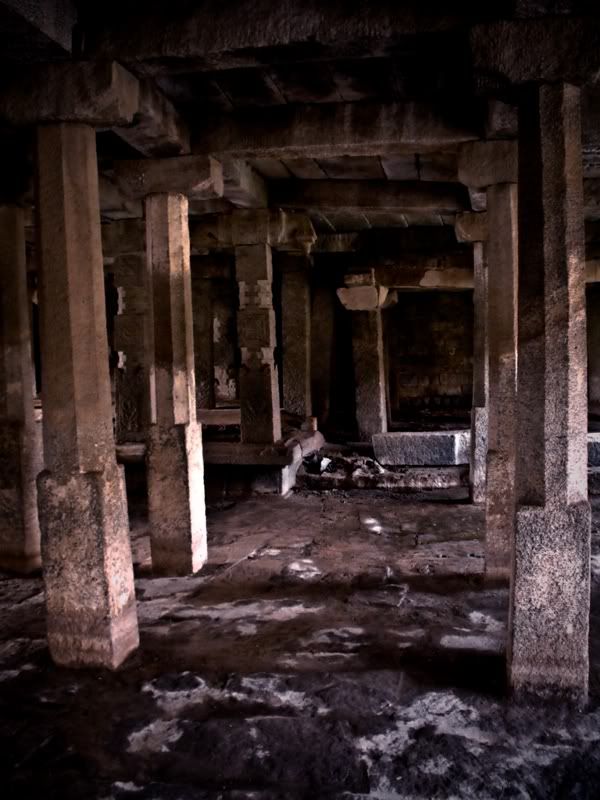 hampi underground shiva temple