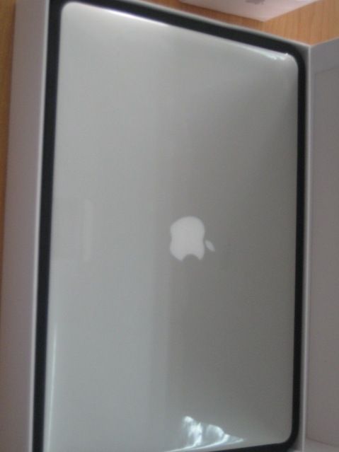 Macbook pro 13 inch, Macbook pro 15 inch, Macbook pro 17 inch và macbook pro Retina