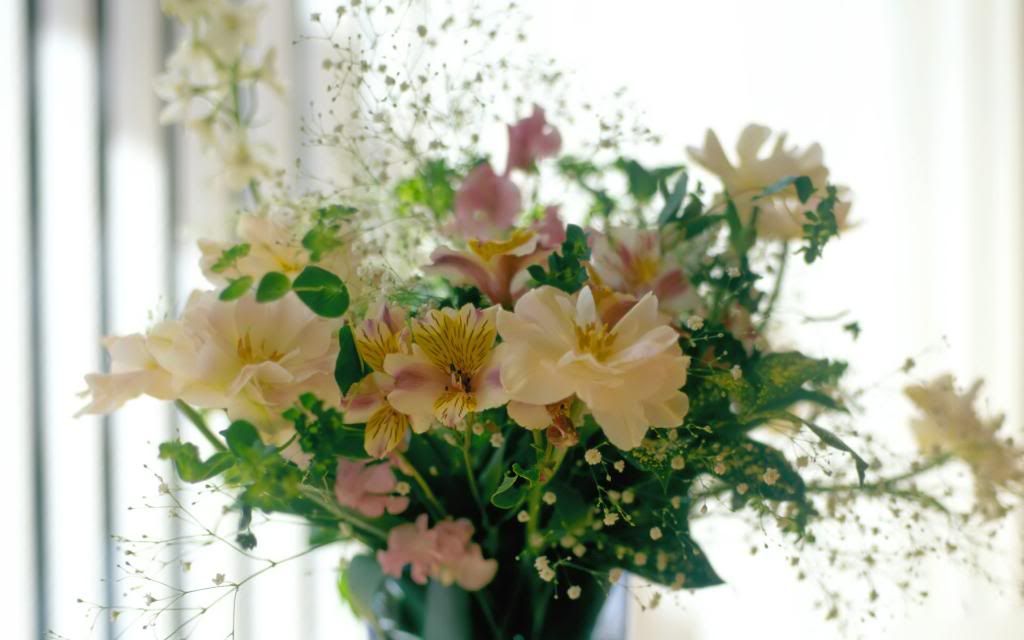 Great_summer_bouquet_flowers_wallpaper_Widescreen_wallpaper.jpg