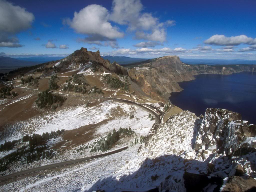 Crater-Lake-View-Point-Oregon.jpg