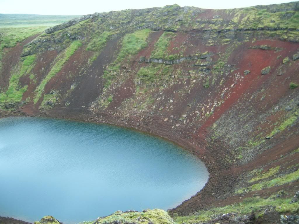 beautiful-volcano-crater.jpg