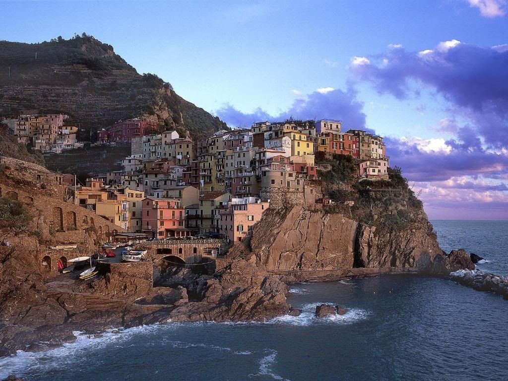 ManarolaItaly.jpg
