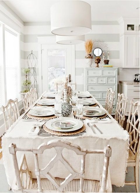 glamorous-table-setting-grey-striped-walls_zps95c435b9
