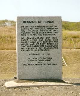 Reunion_of_Honor_memorial_on_Iwo_Jima.jpg
