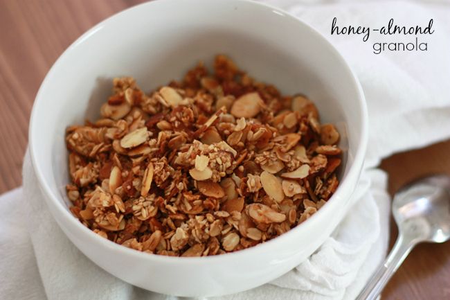 Honey Almond Granola (GF) // One Lovely Life