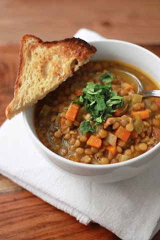 Smoky Lentil Soup (GF) // One Lovely Life