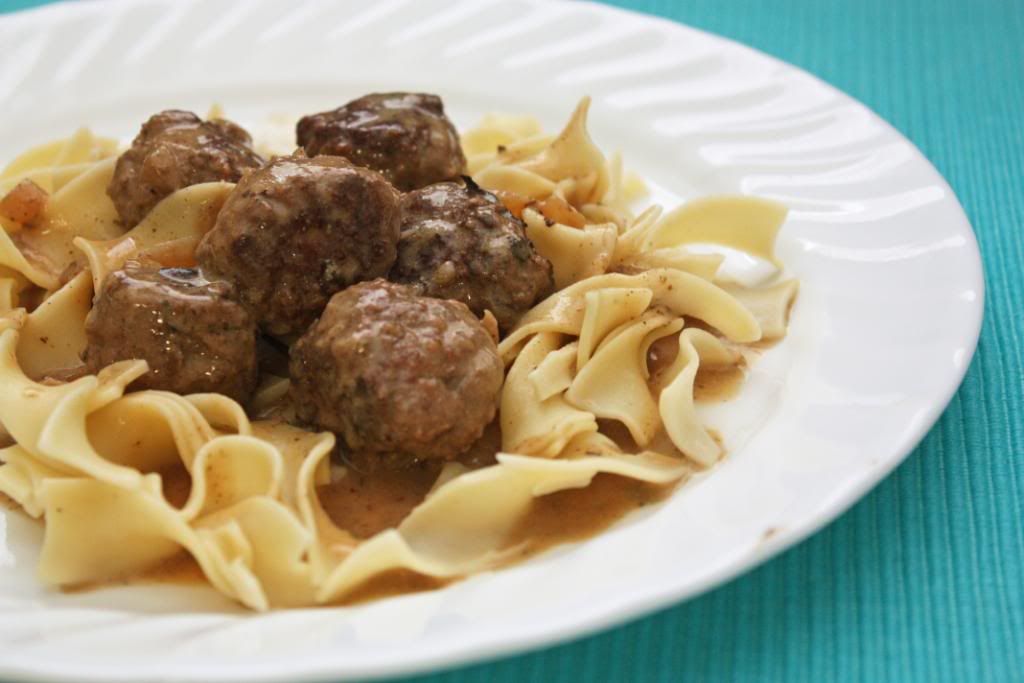 Swedish Meatballs I One Lovely Life