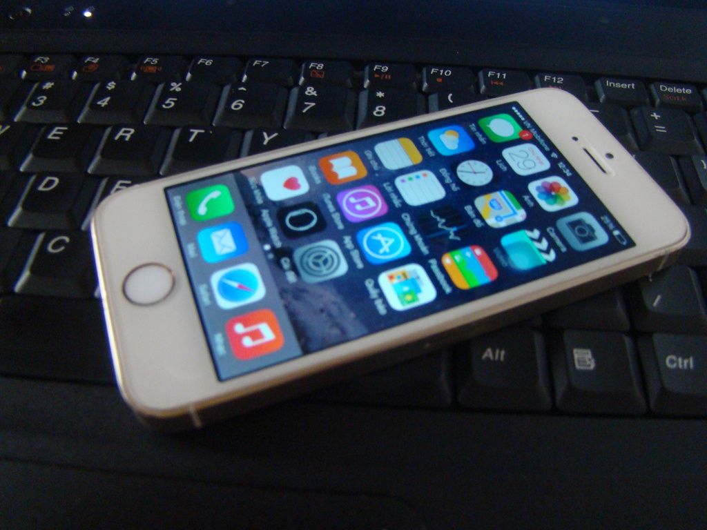 Iphone 5S Gold 32G, Samsung S4, Samsung Mega1 I9152, Sky 890. Lhe Mr Vĩnh 0903344994 - 4